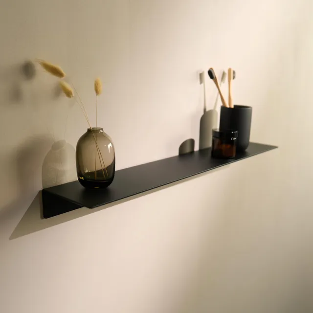 designfabrik-hamburg-badezimmer-wandregal-58-cm-schwarz-ohne-bohren image 1