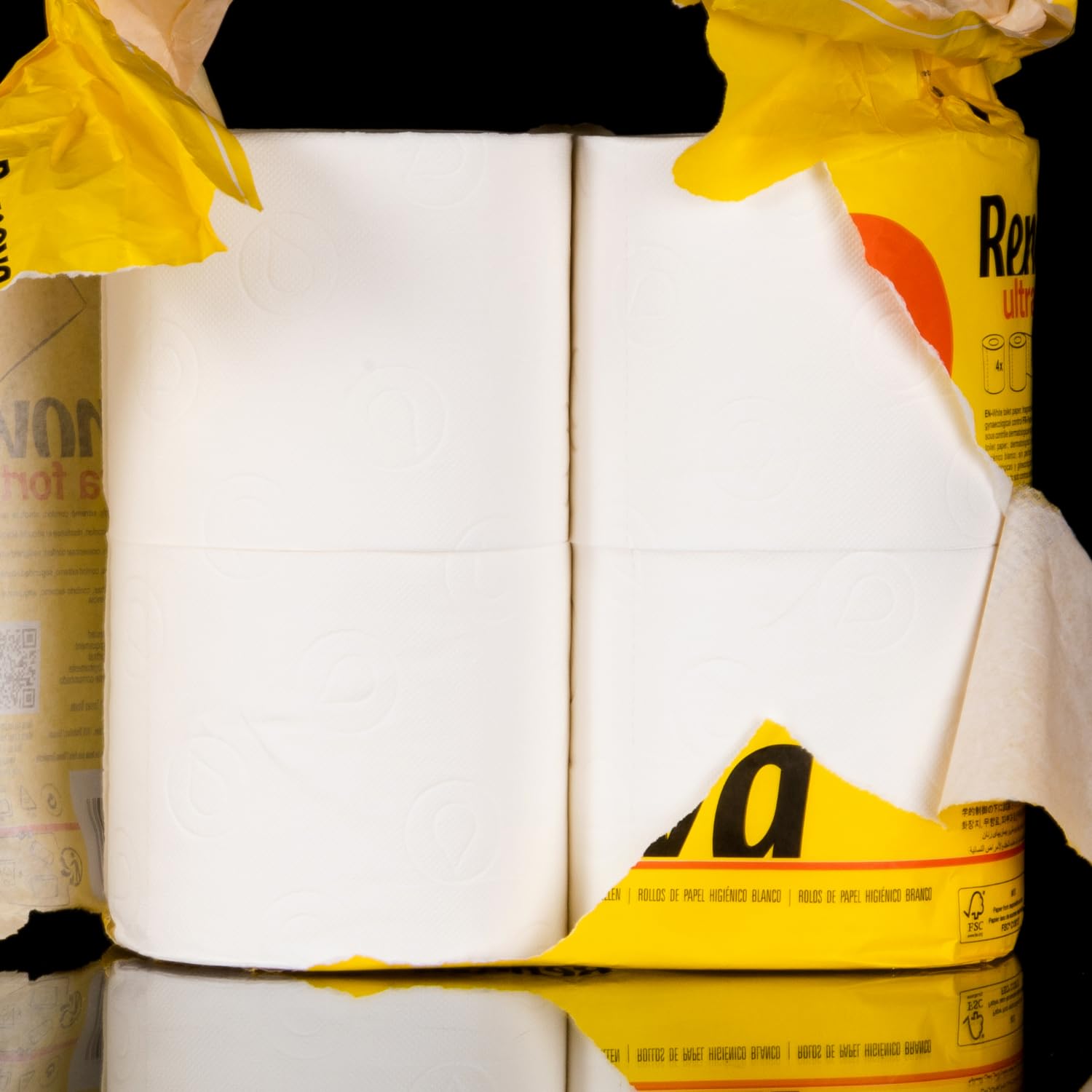 renova-ultra-fort-toilettenpapier-4-lagig-wei-4-rollen image 3