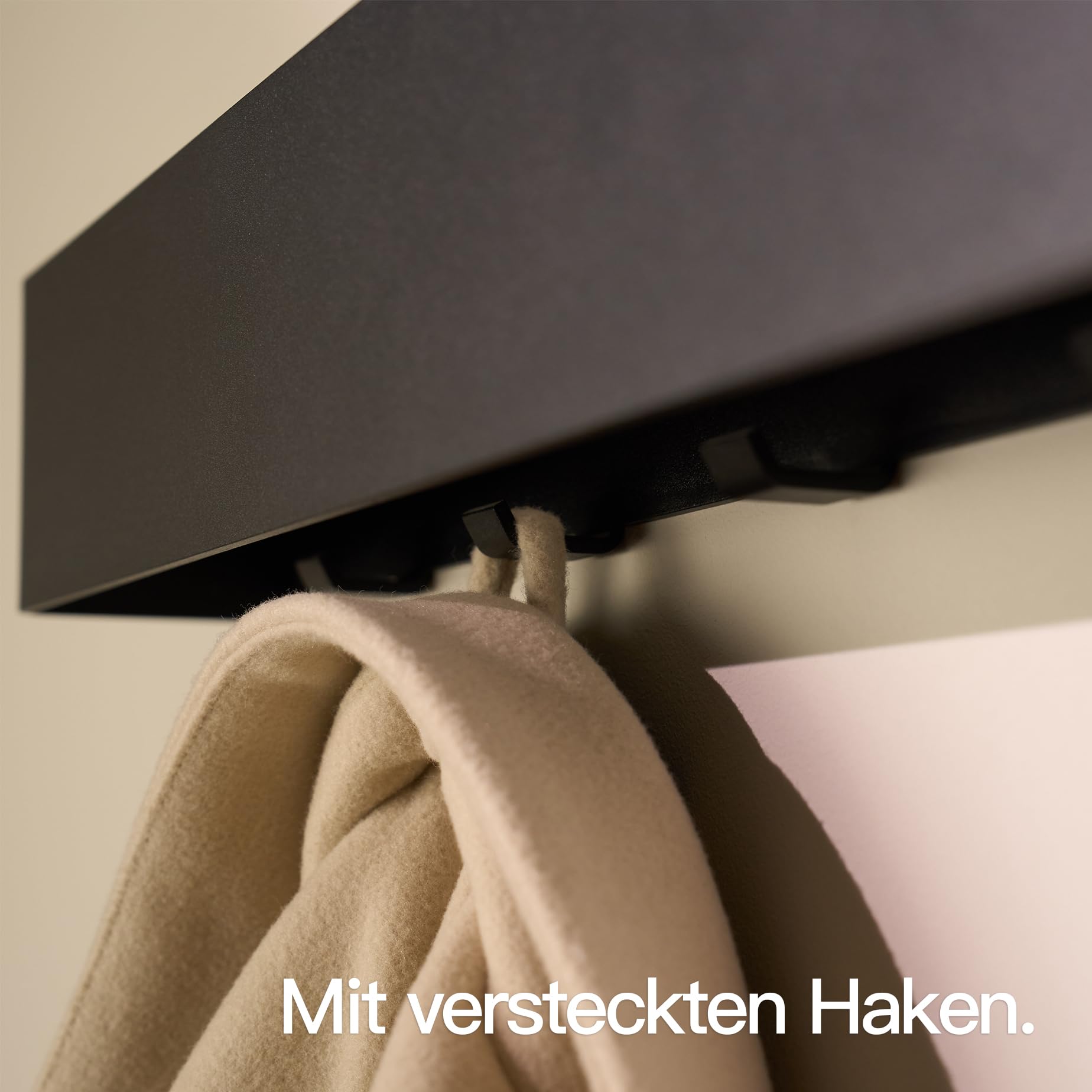 designfabrik-hamburg-flur-wandgarderobe-80-cm-schwarz-verdeckte-haken image 3