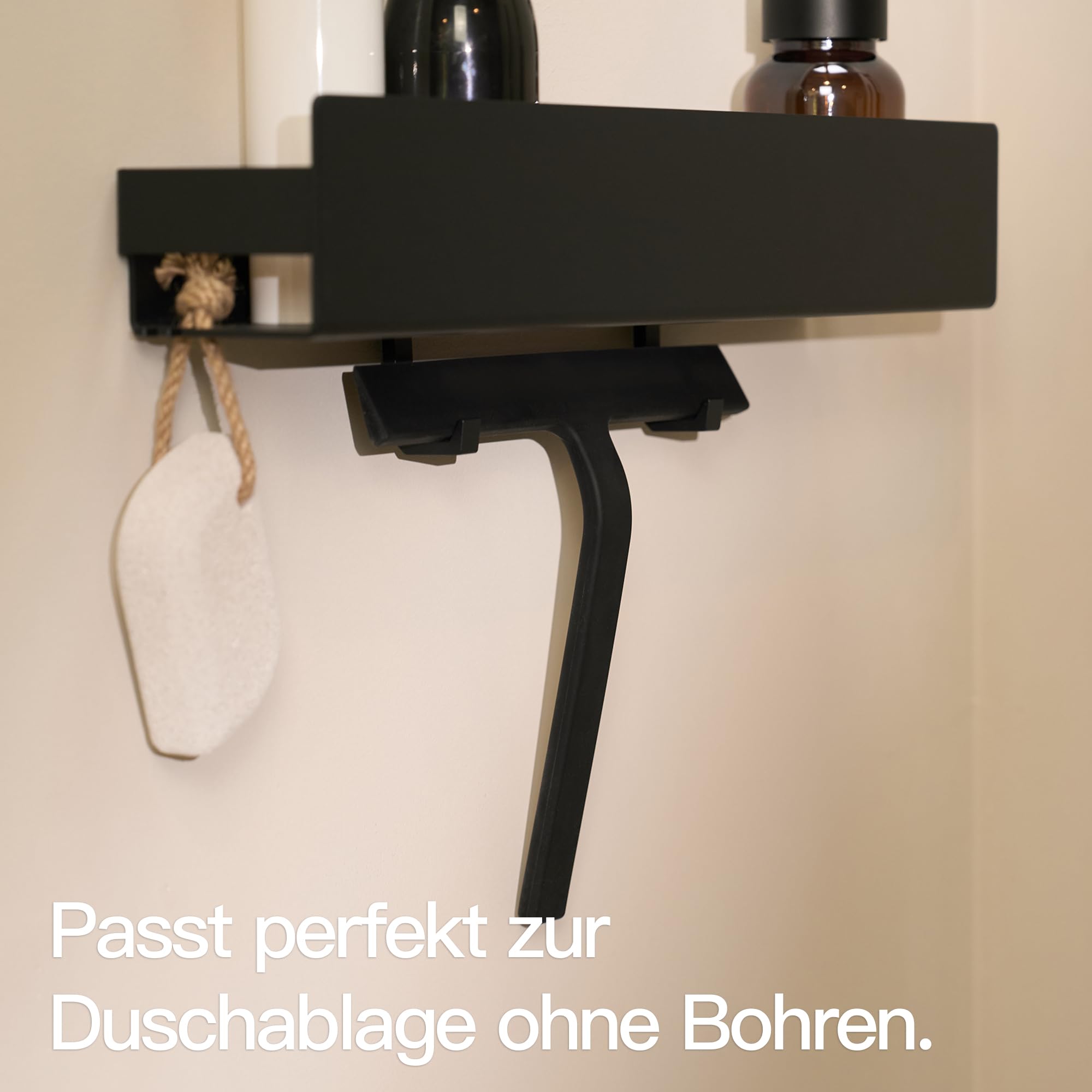 designfabrik-hamburg-badezimmer-duschabzieher-23-cm-schwarz-ohne-bohren image 4