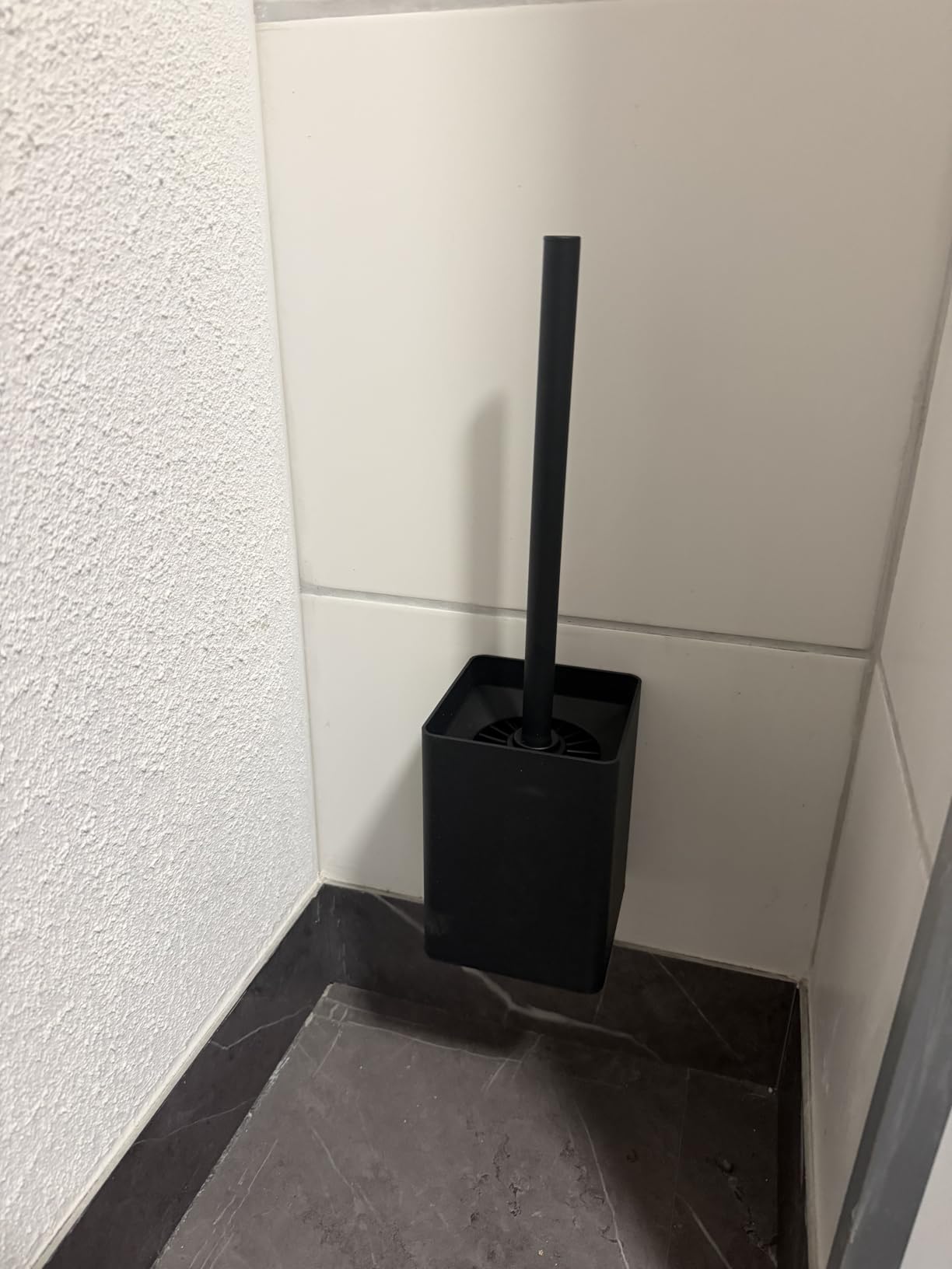 Steht stabil